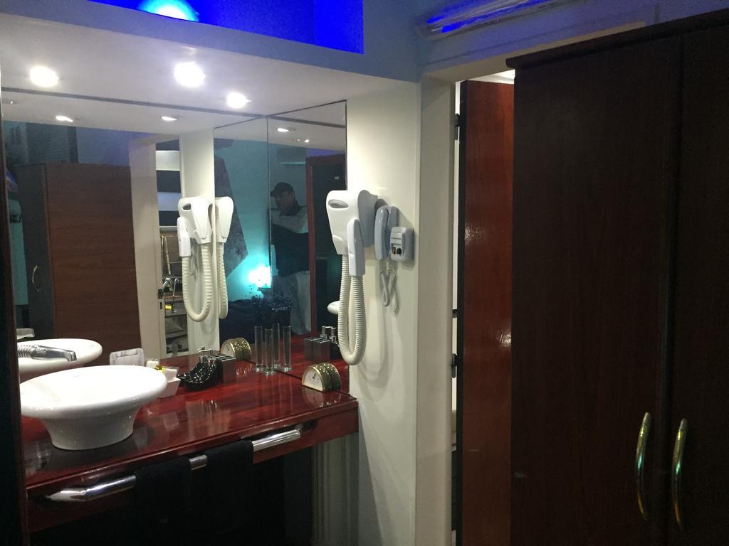 Departamentos Suites Puerto Madryn Rum bild